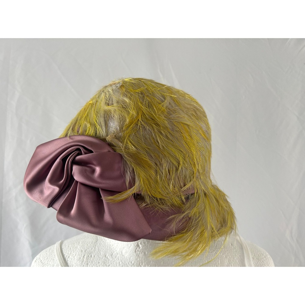 Vintage SonnCalifornia Feather Hat Mauve Satin Bow Yellow Grey Mid Century #502‎